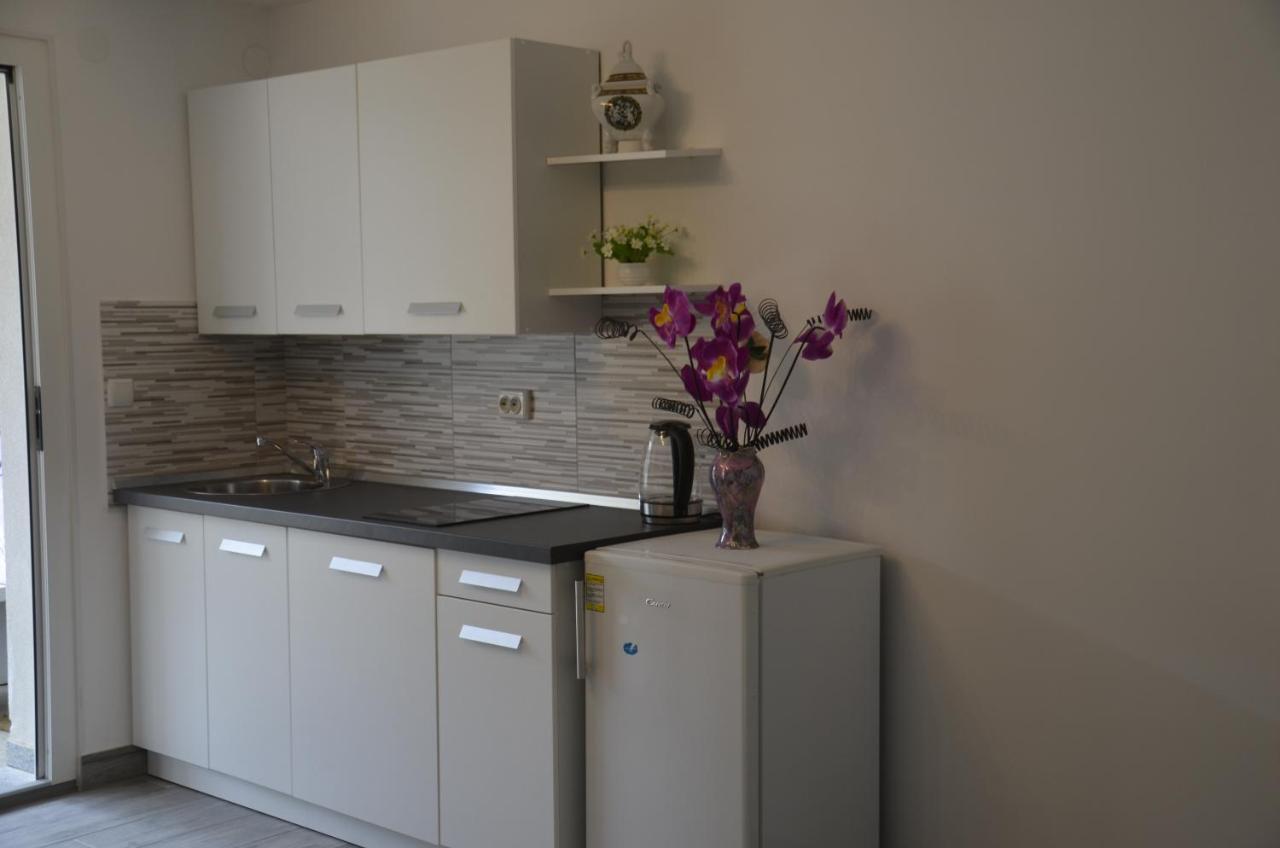 Apartments Lilly - Studio ริเยกา ภายนอก รูปภาพ